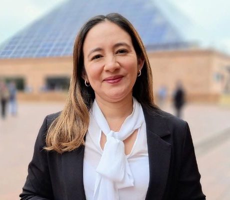 <b>-Genny Padilla, Secretary of Education of Cundinamarca</b>